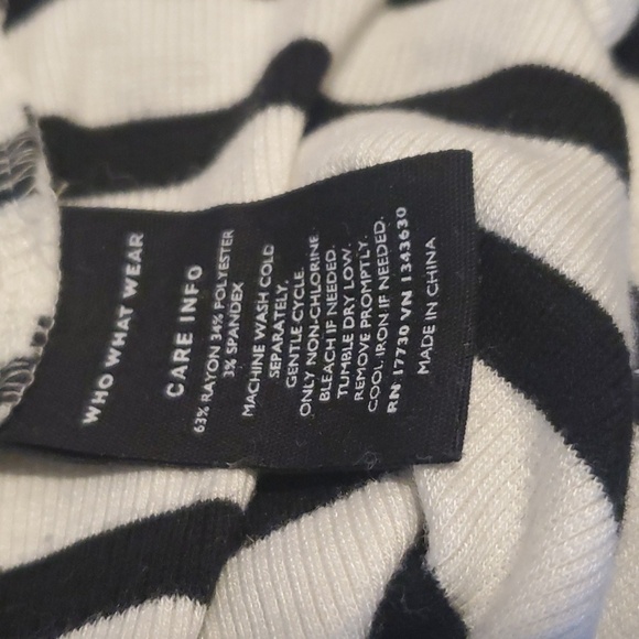 Who What Wear Swoop Neck Stripe Top SZ MD - Picture 6 of 8